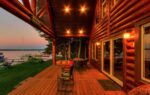Half Round log siding Sascho Capture Chestnut Stain